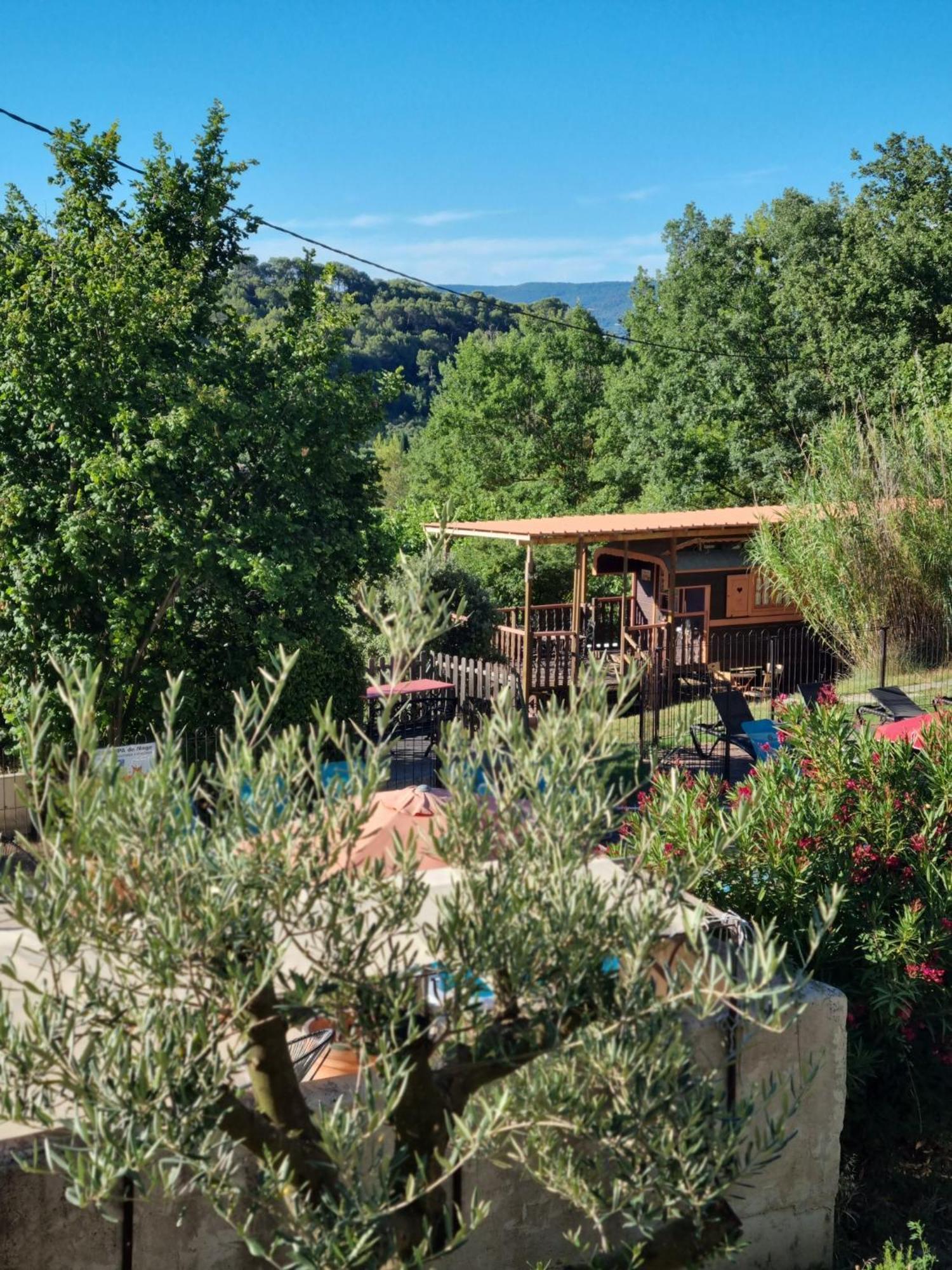 L'Oustaou Du Luberon Et Spa Villelaure Екстер'єр фото